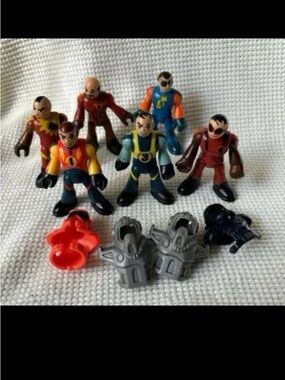 Imaginext SKY RACERS pilot figure lot #1 #2 #3 #4 5 6